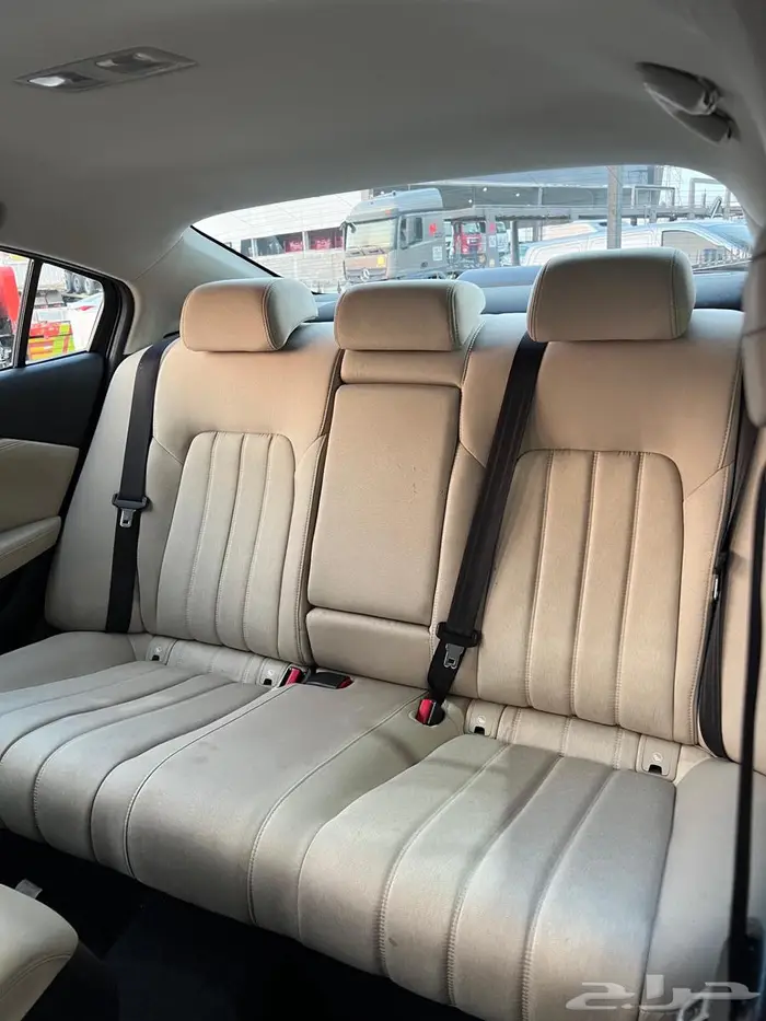 مازدا 6 عداد 83 موديل 2022 13