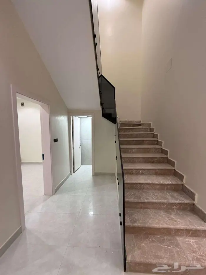 تاون هاوس أرضي للبيع تنال - الرمال 2