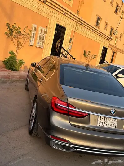 بي ام دبليو - 2018 - 730 - فل كامل index