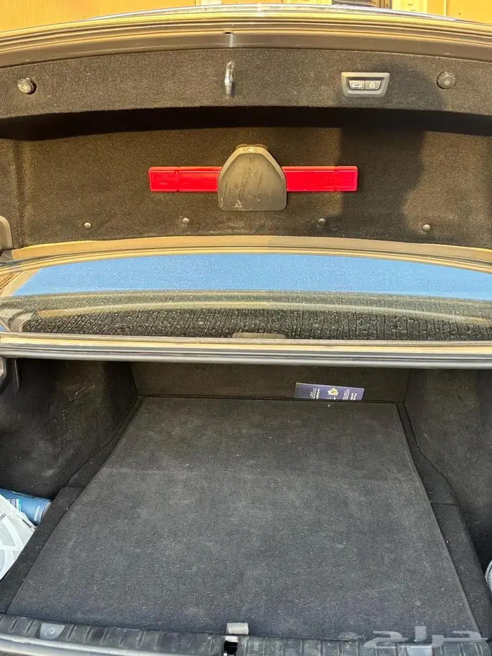 بي ام دبليو - 2018 - 730 - فل كامل 12