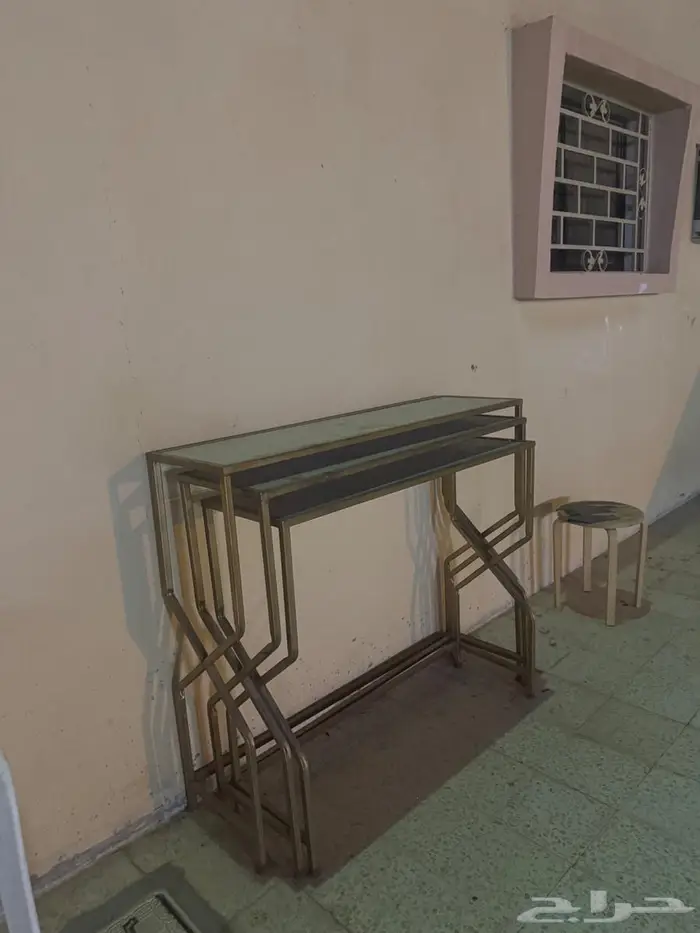 طاولات خدمة 1