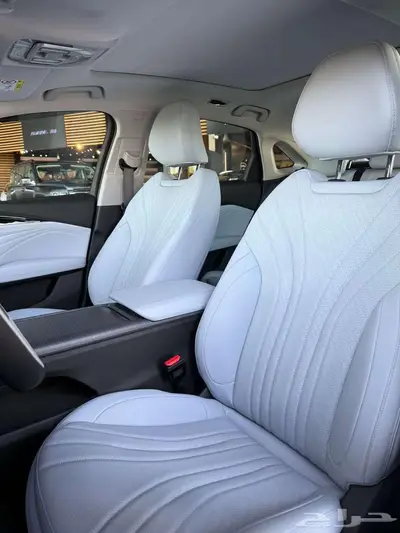 جيلي بريفيس 2026 لدى سفنز index