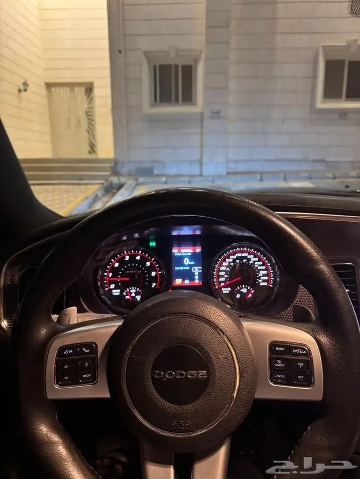 دودج تشارجر SRT 2014 10