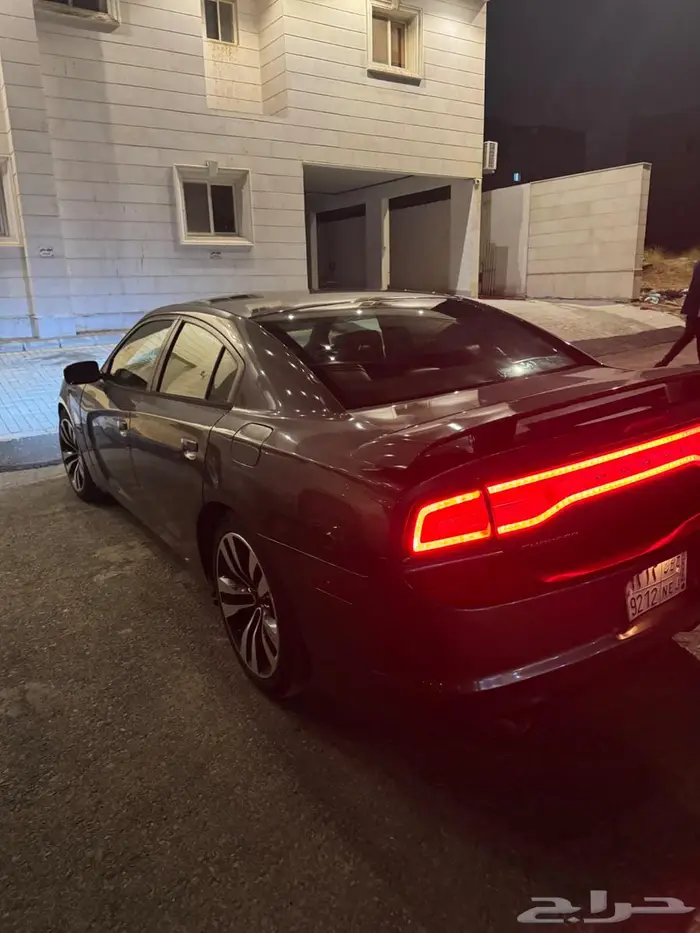 دودج تشارجر SRT 2014 14