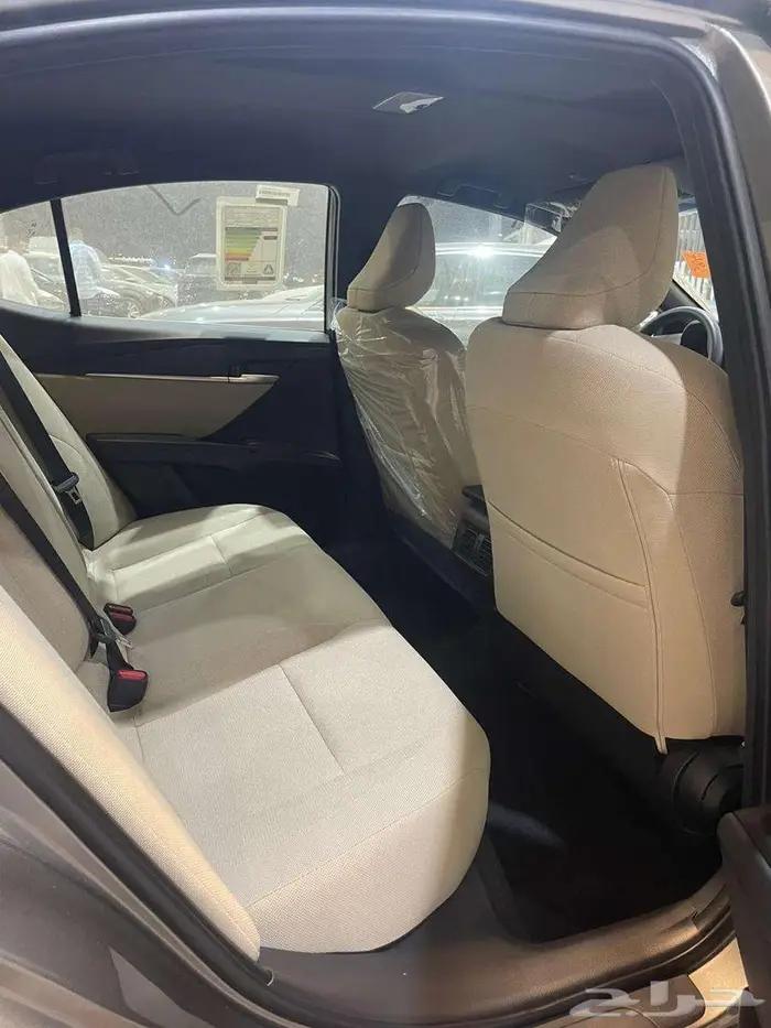 تويوتا كامري E بنزين 2025 جميع الالوان اقساط 5