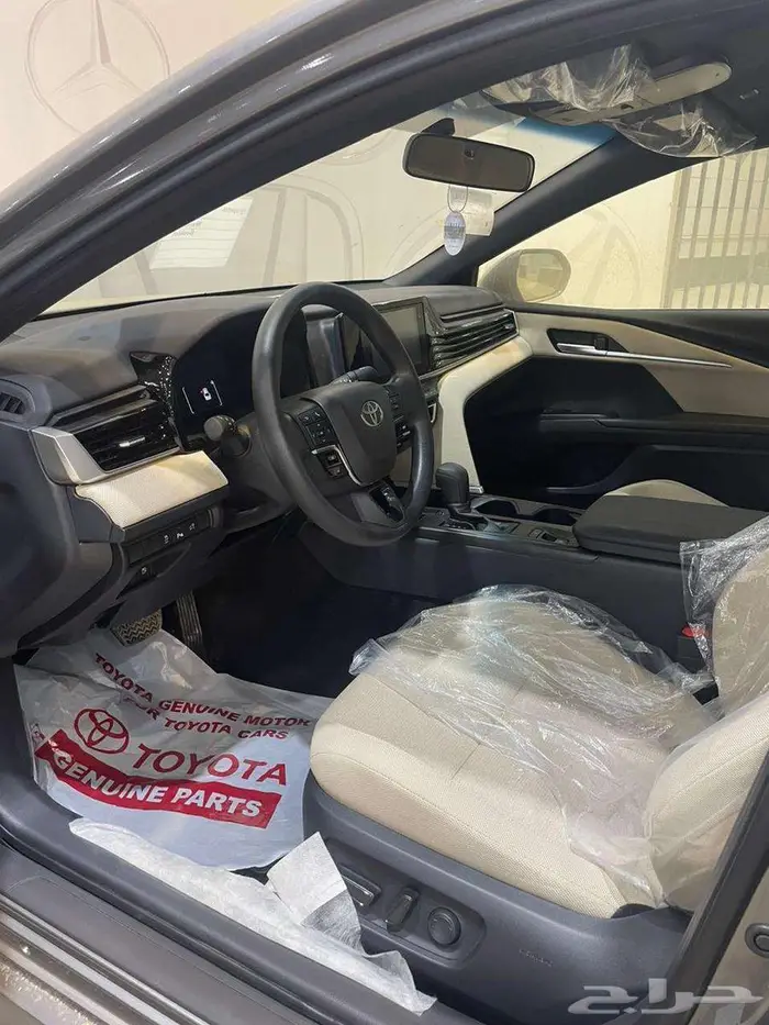 تويوتا كامري E بنزين 2025 جميع الالوان اقساط 11