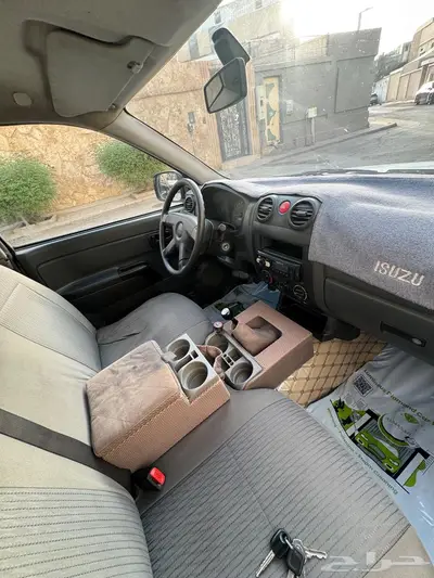 ايسوزو ديماكس جوانب 2009 index