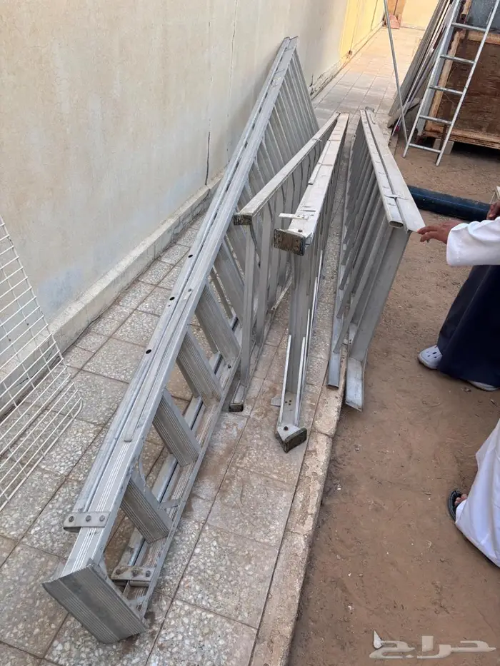 كرفانات وسلالم المنيوم ودسك تقطيع للبيع 26