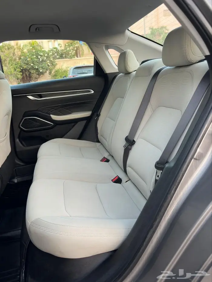 جيلي امجراند استاندر 2023 السعر 27500 8