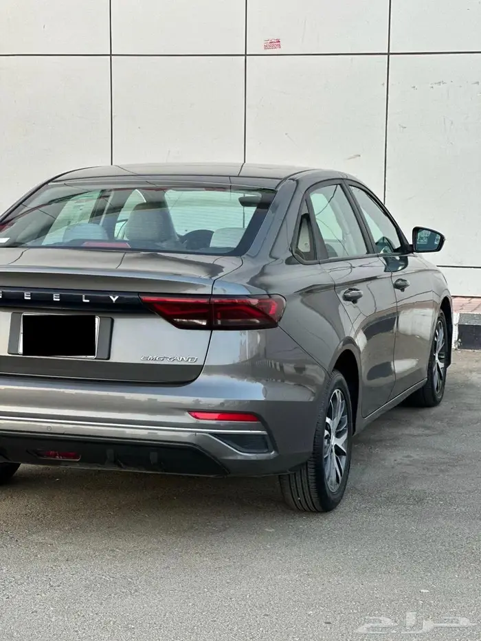 جيلي امجراند استاندر 2023 السعر 27500 2