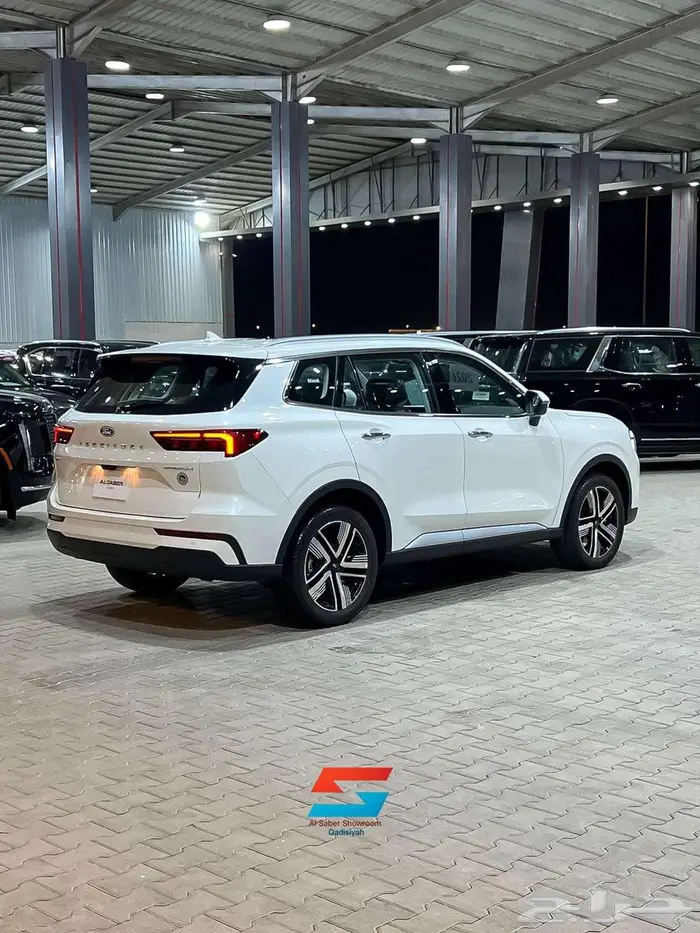 فورد__ تيرتيوري تيتانيوم __ 2026 3