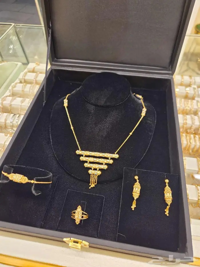 طقم عيار 21 بحريني مستعمل 0