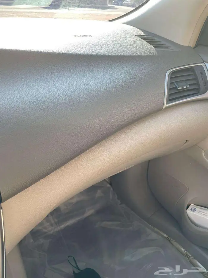 للبيع نيسان سنتراء 2016 11