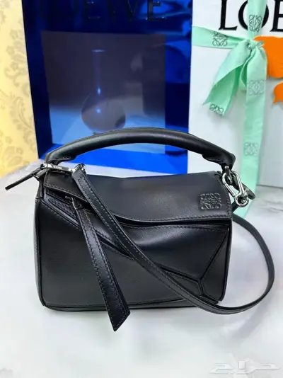 شنطة لويفي ميني درجة اولى   High quality LOEWE bag 18cm index