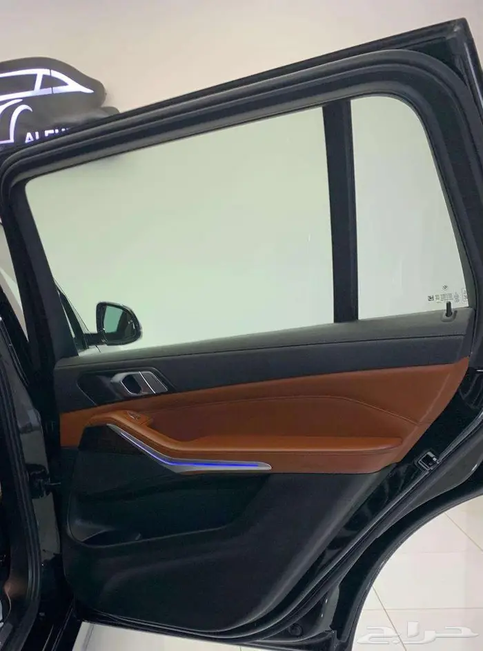 بي ام دبليو X7 2022 22