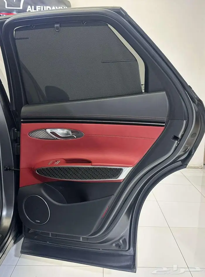 جنسس GV70 2022 29