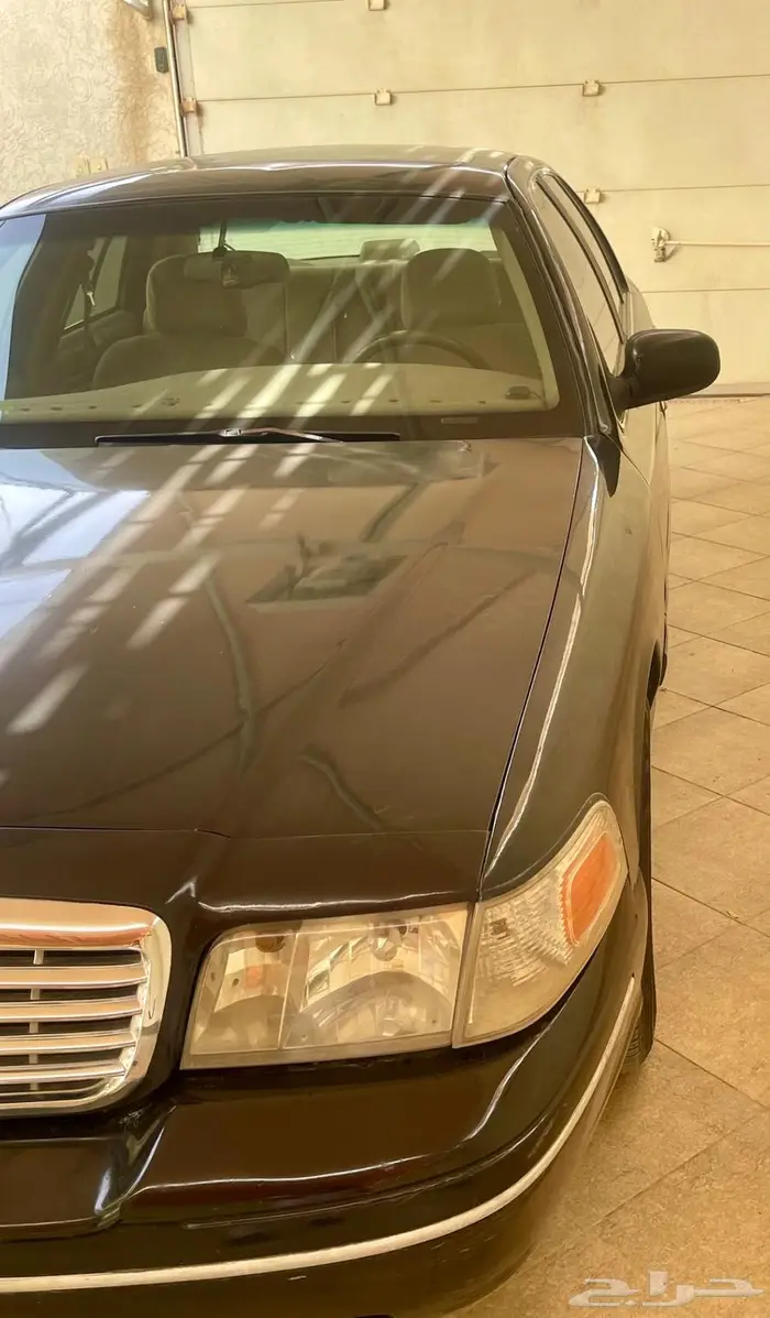 فورد كراون فكتوريا 2001 4