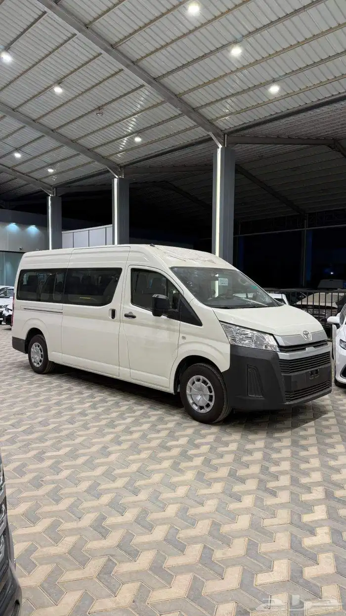 تويوتا باص هايس ديزل 2026 قير عادي 13 راكب( باقل سعر ) 3