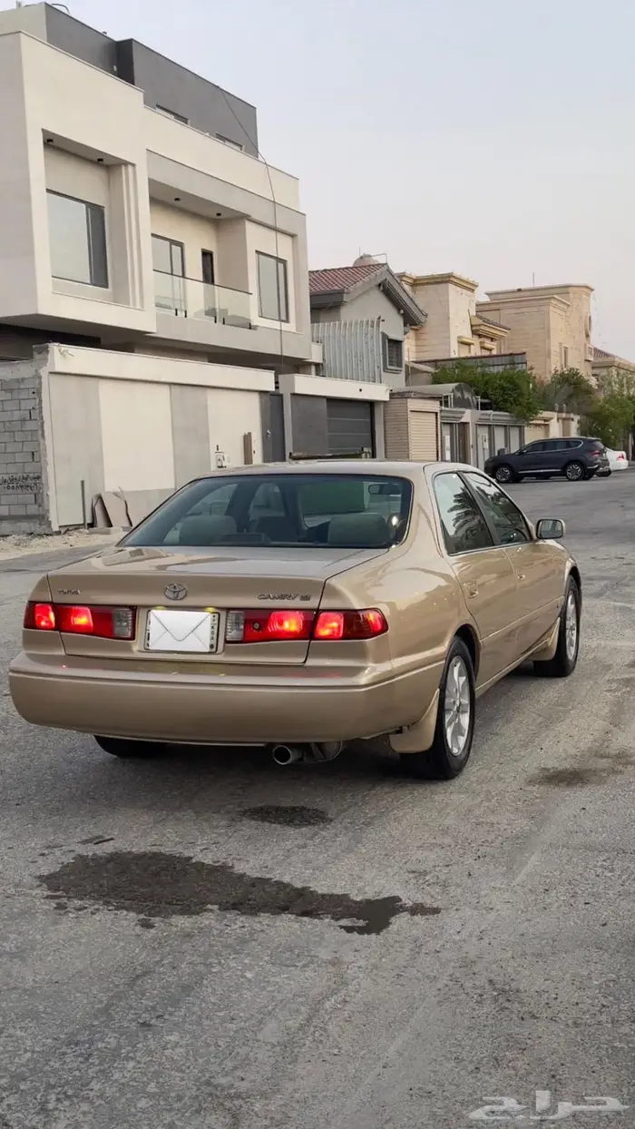 كامري 2000 2