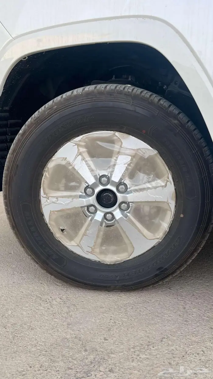 لاندكروزر GXR2 بنزين 2025 8