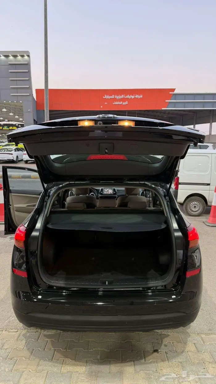 توسان 2021 دبل عداد50 ألف فقط سعودي فل كامل 8