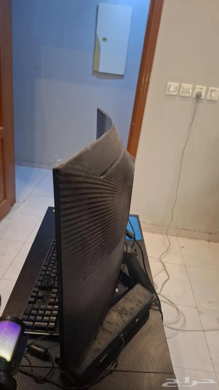 للبيع شاشة سامسونج Odyssey G5   32 بوصة   2K   165Hz 1