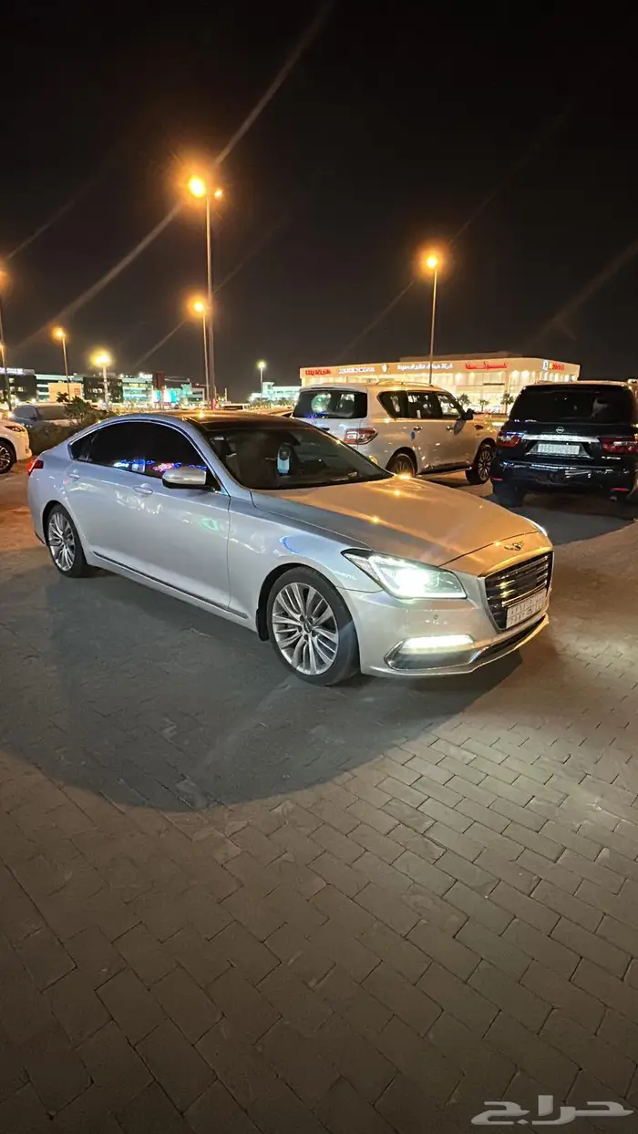 جينسس 2015 رويال للبيع حد 40 الف 0