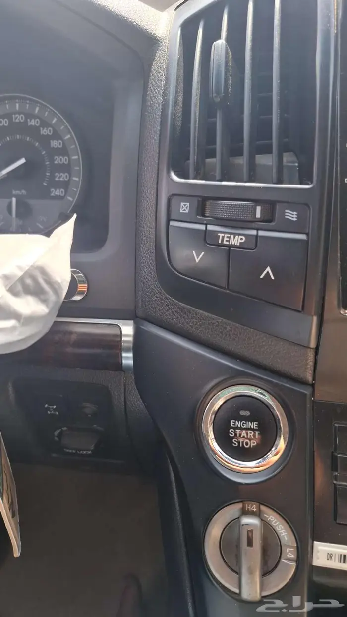 جيب لاندكروز 2010 GXR3 وكاله 6