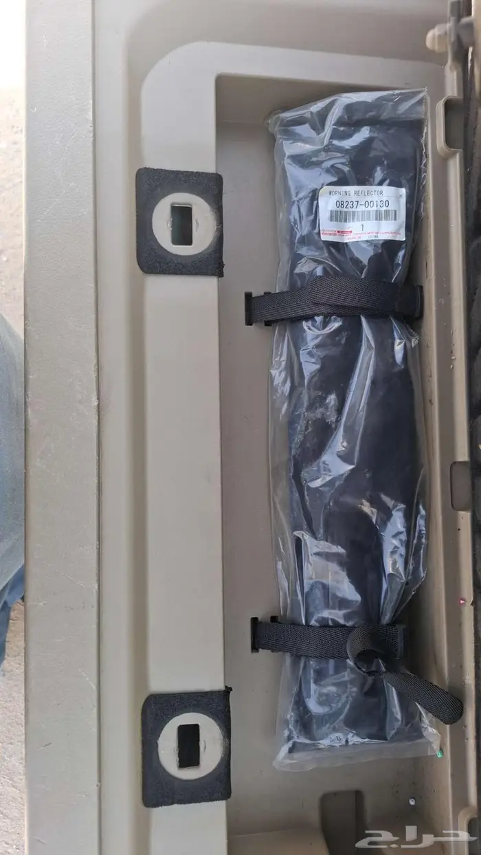 جيب لاندكروز 2010 GXR3 وكاله 28