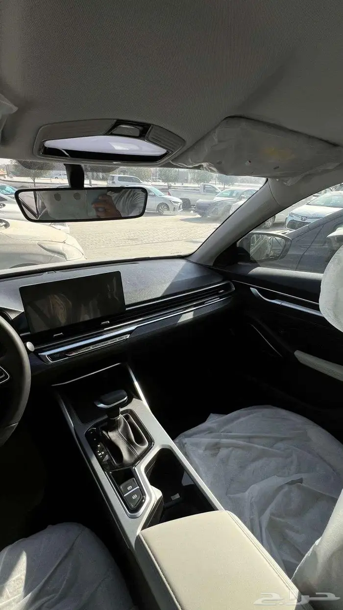 جيلي امجراند موديل 2025 3