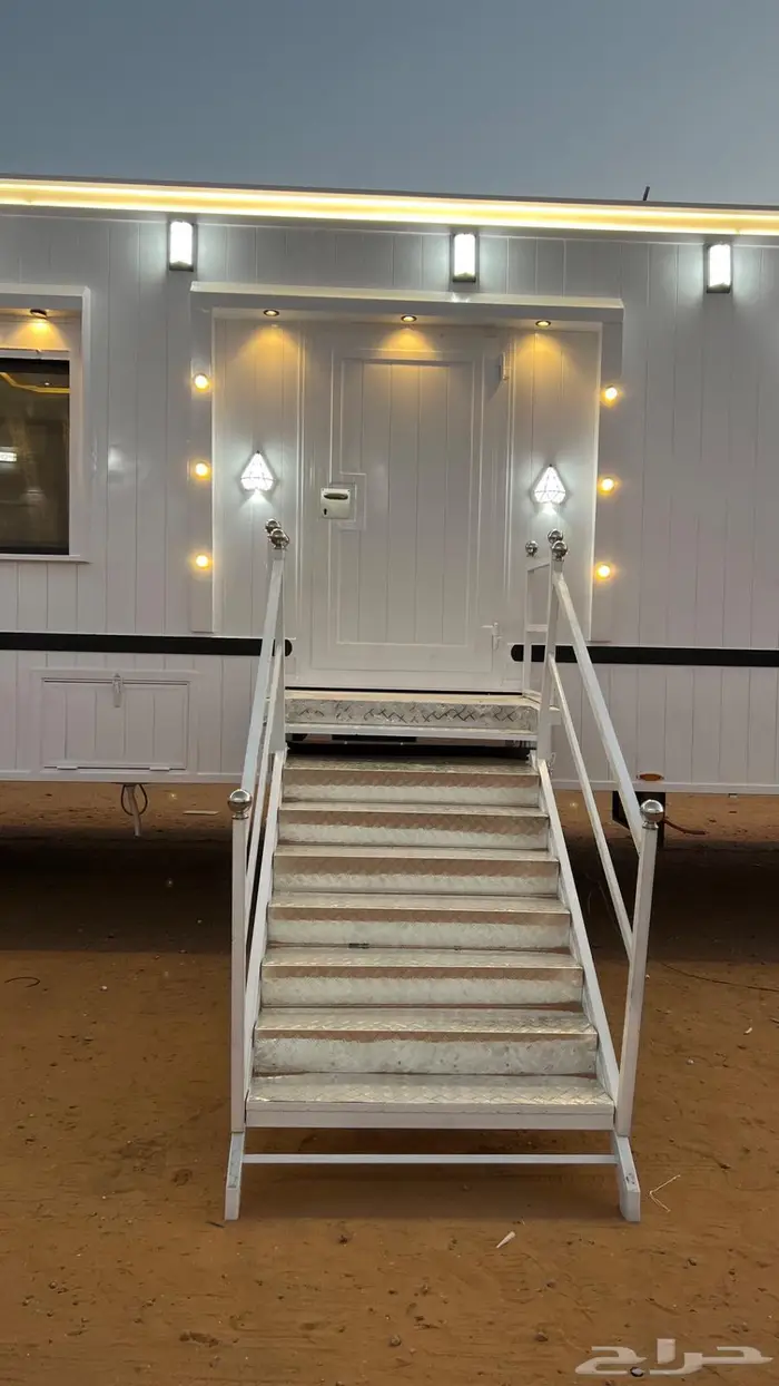 كرفانه 19 متر في عرض 4 ونص ثلاث محاور 6