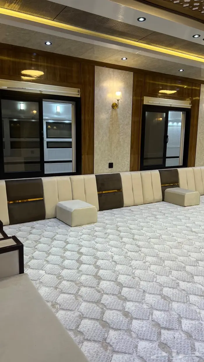 كرفانه 19 متر في عرض 4 ونص ثلاث محاور 18