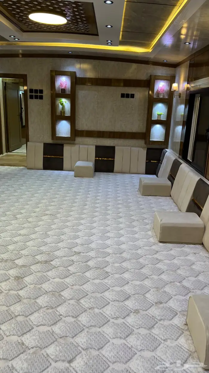 كرفانه 19 متر في عرض 4 ونص ثلاث محاور 19