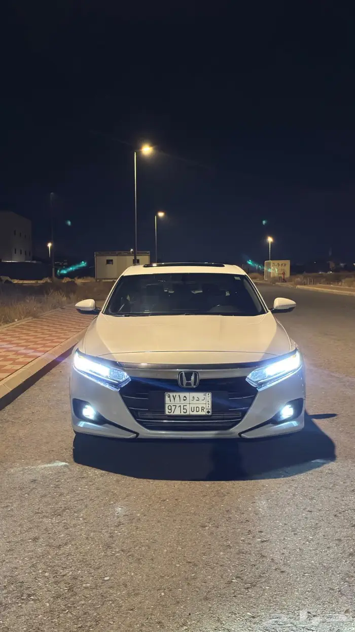 هوندا اكورد2022 3
