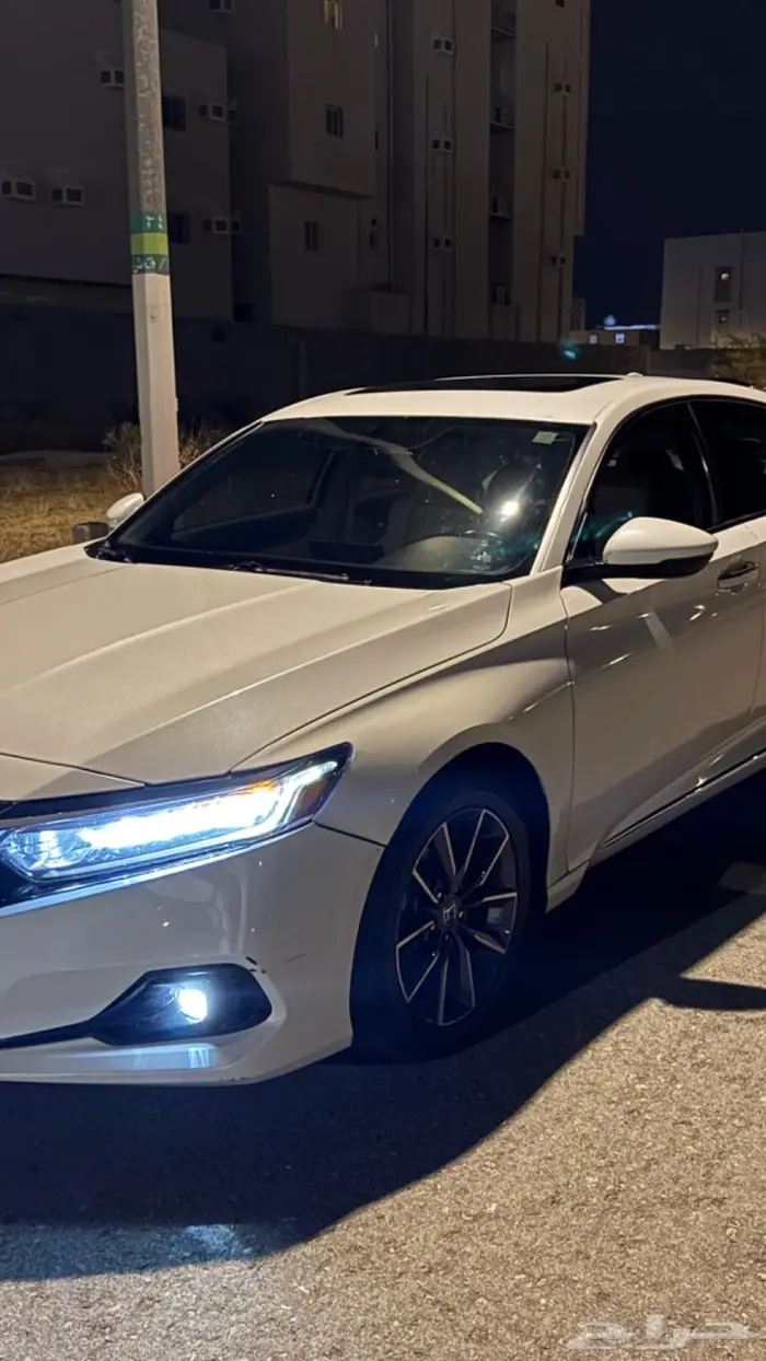 هوندا اكورد2022 6