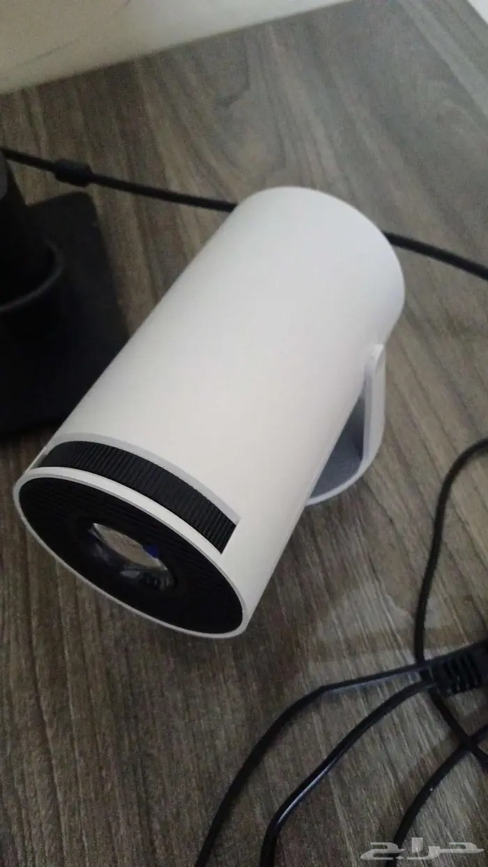 جهاز عرض بروجكتر 1