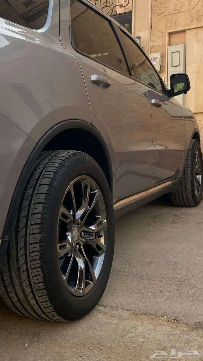 دودج دورانجو ليمتيد 2015 26