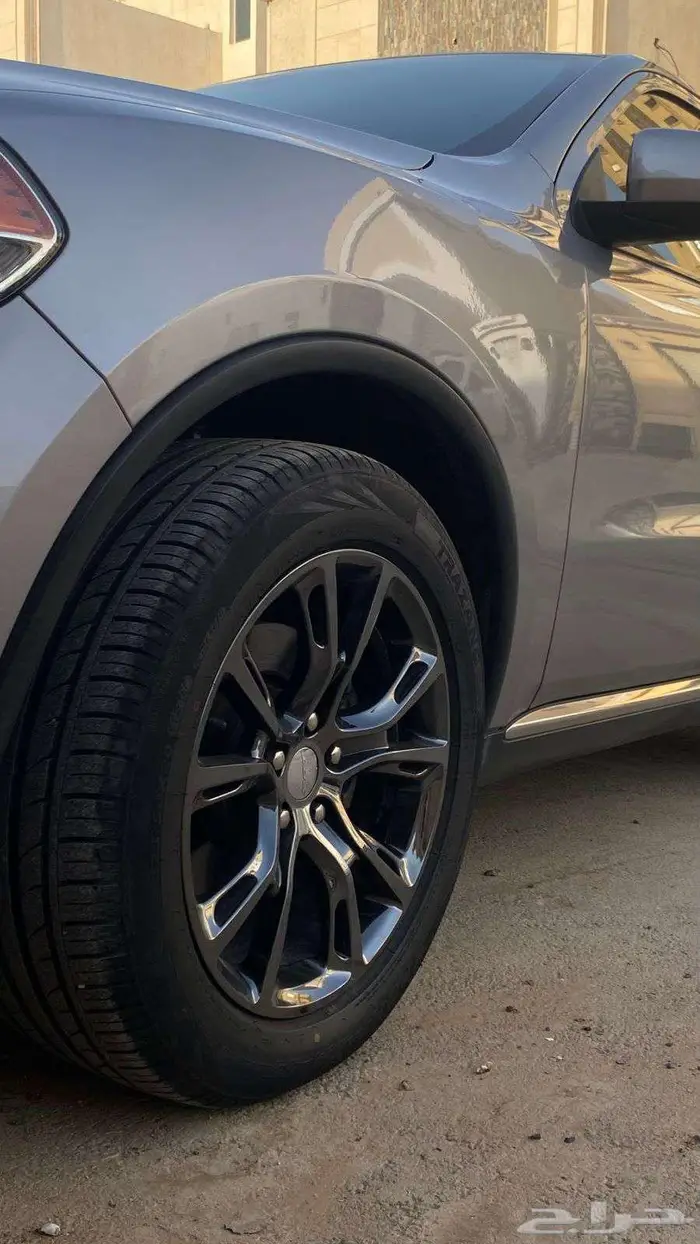 دودج دورانجو ليمتيد 2015 25