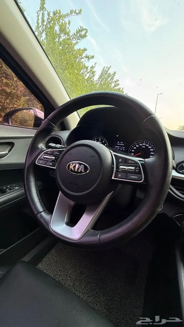 كيا k3 بحالة الوكالة بطاقة جمركية 25