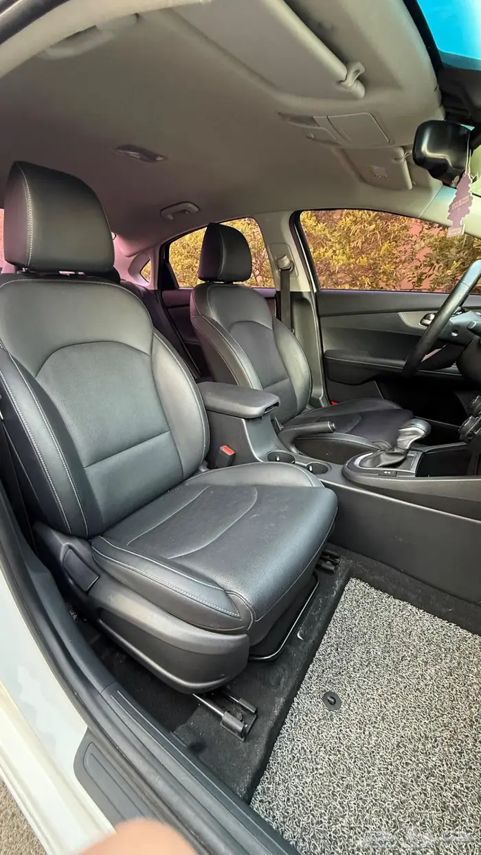 كيا k3 بحالة الوكالة بطاقة جمركية 26