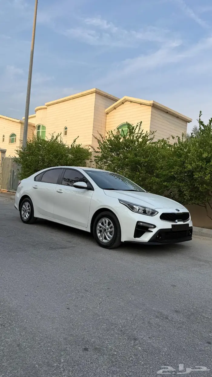 كيا k3 بحالة الوكالة بطاقة جمركية 5