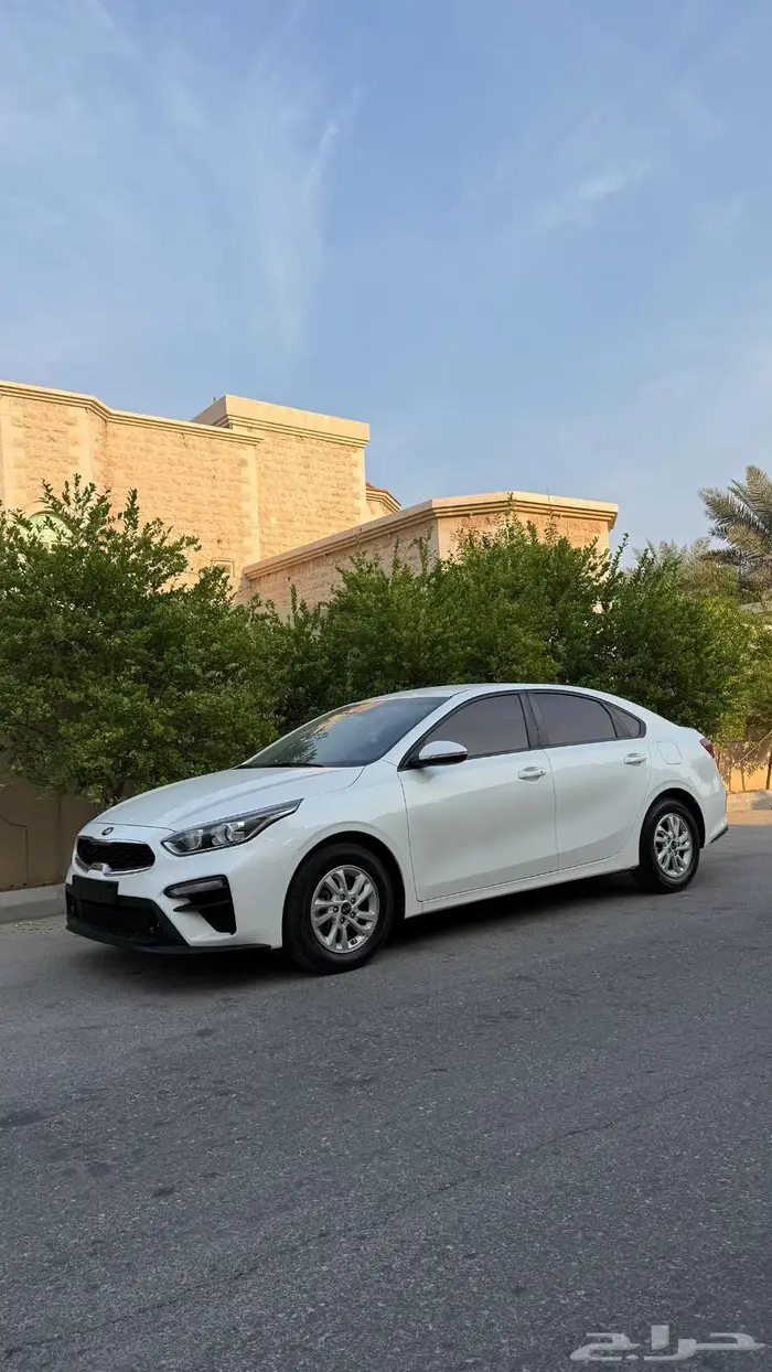 كيا k3 بحالة الوكالة بطاقة جمركية 17