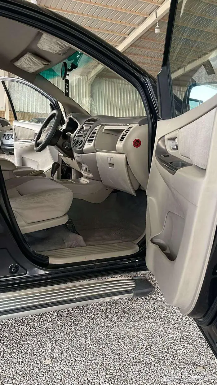 تويوتا انوفا قير اوتماتيك 2010 8