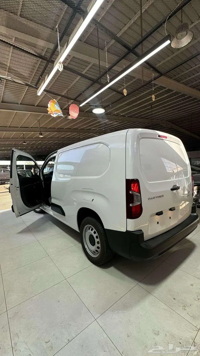 بيجو بارتنر 2024 شريكك المثالي في العملك اليومي 2