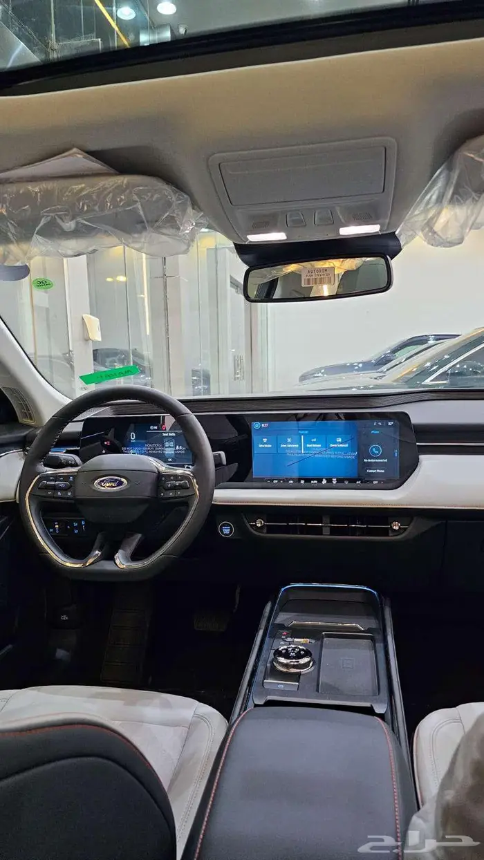 فورد تورس تيتانيوم 2026 فل اوبشن 8