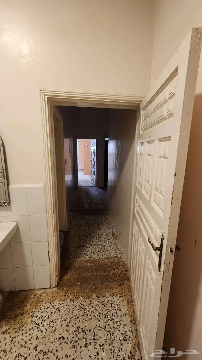 عماره دورين في حي الخالدية 10