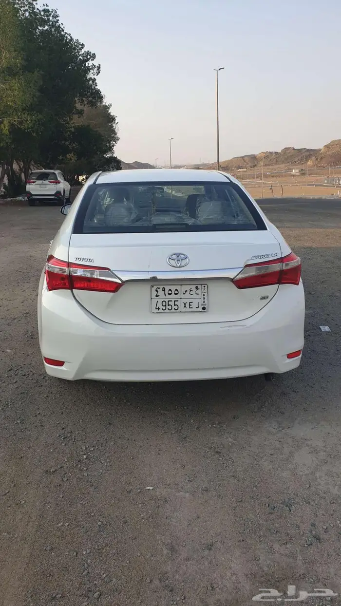تويوتا كورولا 2015 GLI 11