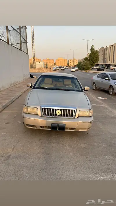 فورد امريكي جراند ماركيز 2011 index