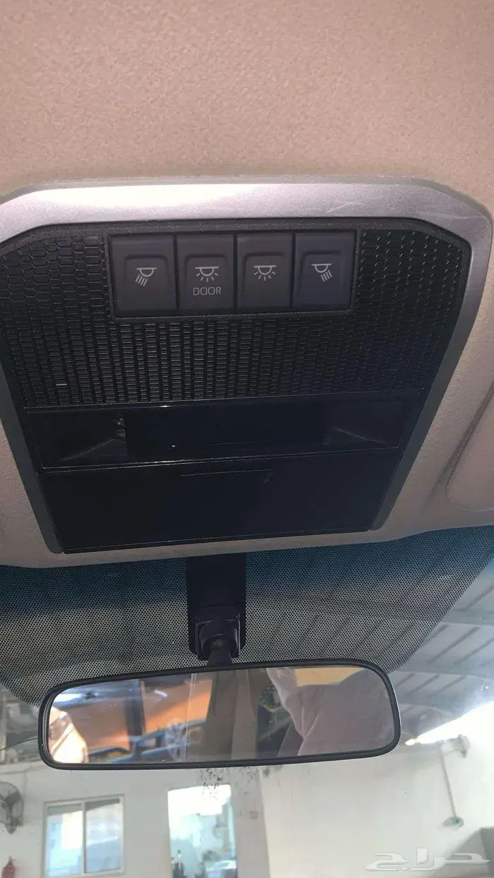 تويوتا لاند كروزر دبل ديزل 20