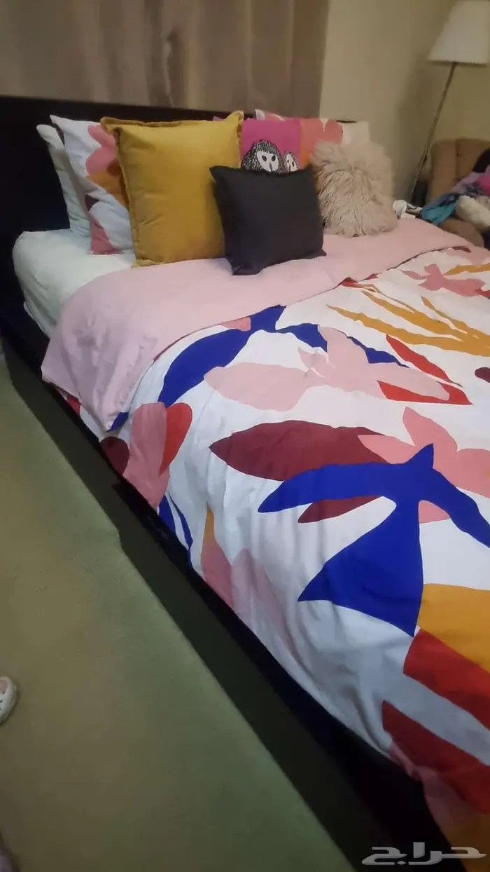 سرير ايكيا للبيع 1